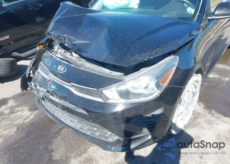 2021 Kia Rio Lx z USA, uszkodzony, nr VIN 3KPA24AD0ME383121